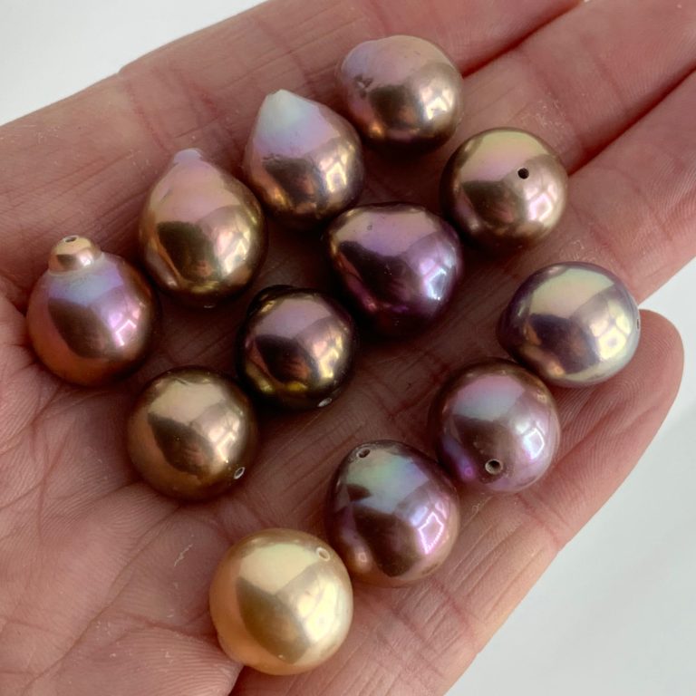 Freshwater Cultured Metallic Edison Style Pearl Approx 12-14mm - Image 3