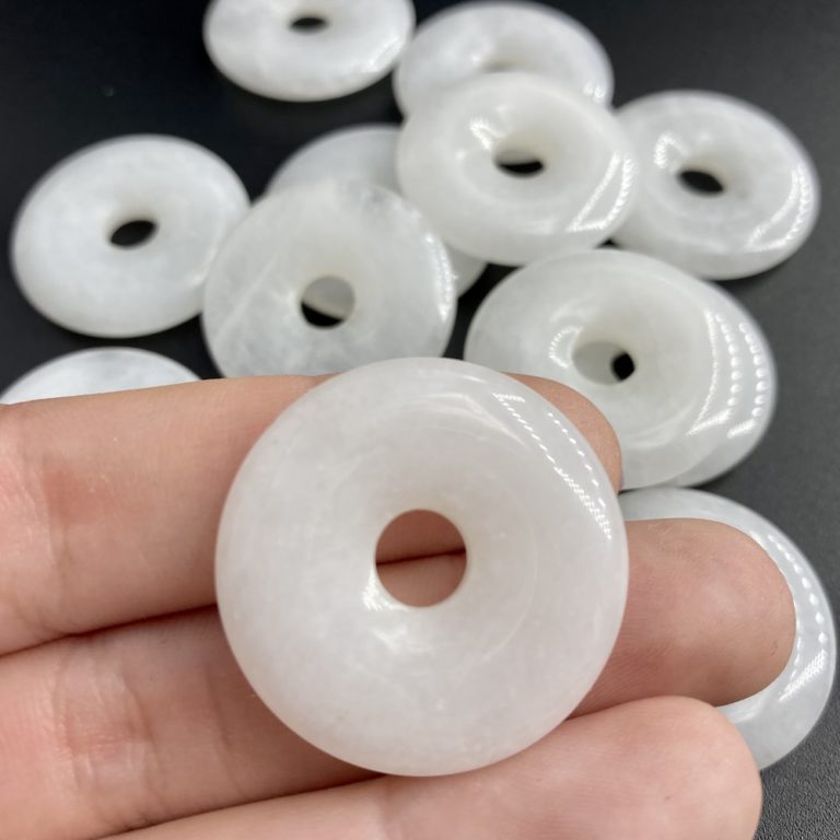 Snow Quartz Approx 30mm Donut - Image 3