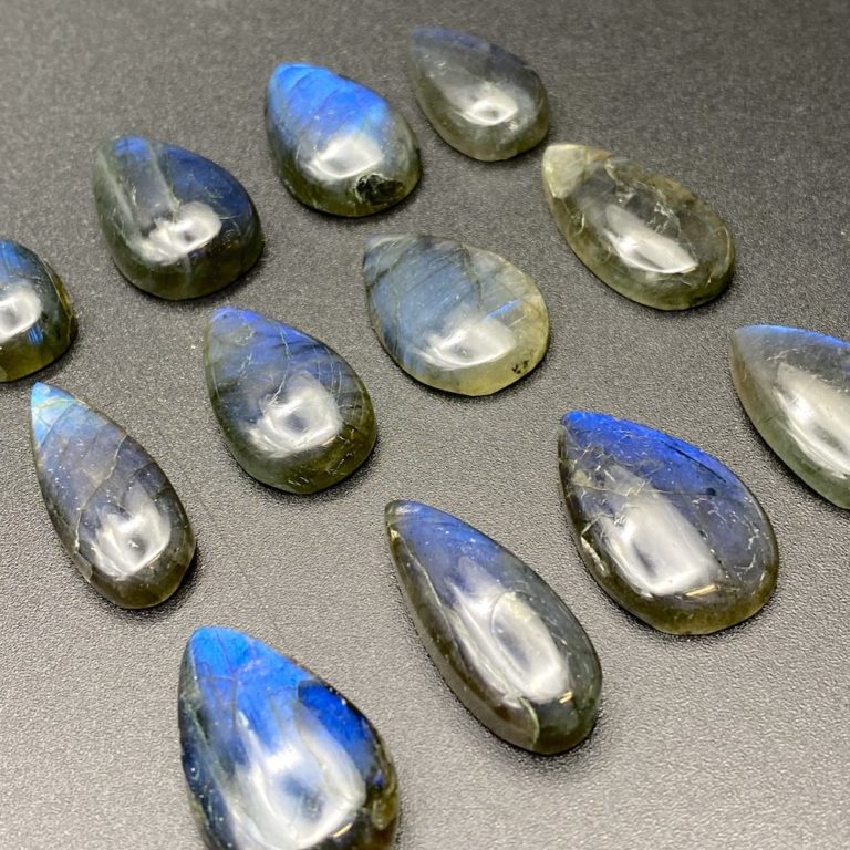 Electric Blue Labradorite Mixed Shape Cabochon Approx 20 - 25mm - Image 6