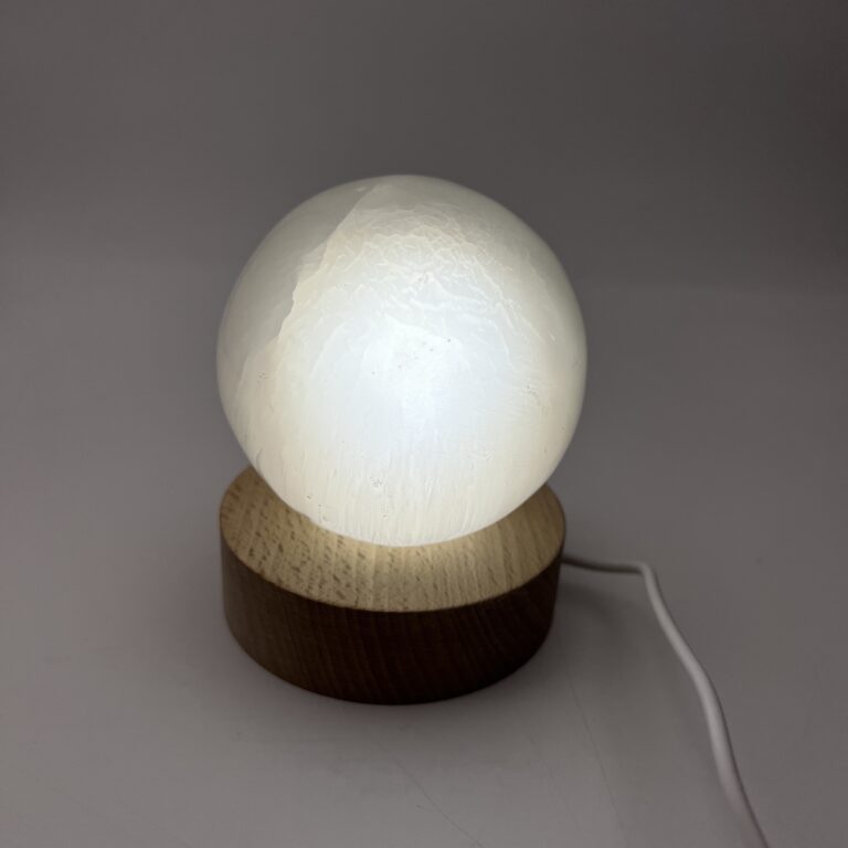 Medium Round LED Light With USB Connector 8cm - Image 4