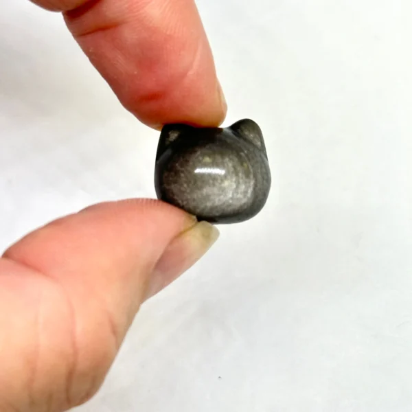 Obsidian Carved Cat Head Bead Approx 15mm Side Drilled 3pc Pack - Image 2