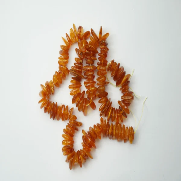 Baltic Amber Chunky Chip Strand Approx 10 x 4mm Approx 40cm Strand - Image 3