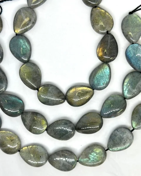Labradorite Smooth Pear Shaped Beads Approx 18 x 13mm 11pcs per Strand