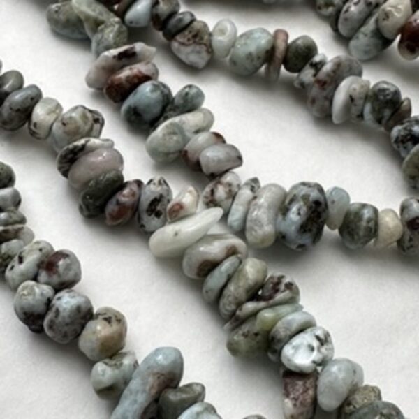 Larimar Chips Approx 5 - 8mm Approx 40cm Strand - Image 2