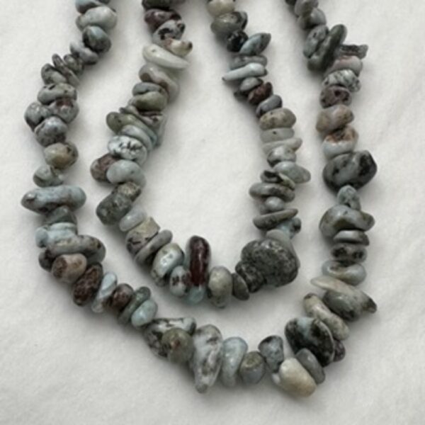 Larimar Chips Approx 5 - 8mm Approx 40cm Strand