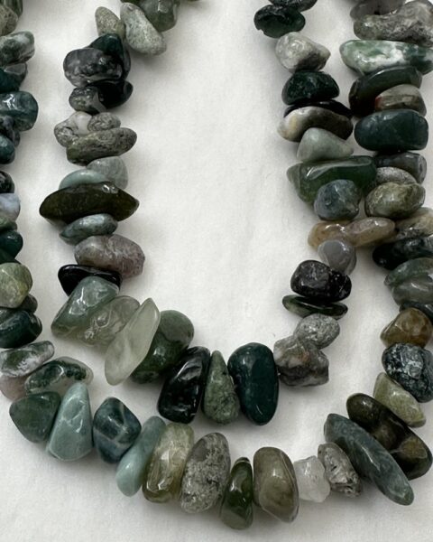 Moss Agate Chips Approx 5 x 8mm Approx 78cm Strand
