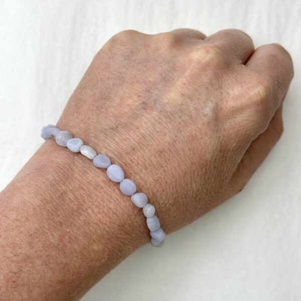 Blue Lace Agate Matt Nuggets Approx 5 x 8mm Approx 38cm Strand - Image 4