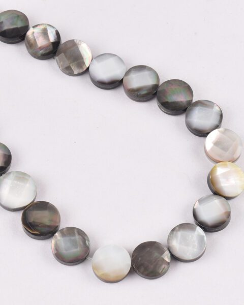Abalone Shell Silver (constructed) Coin 12x12mm 38 cm Strand