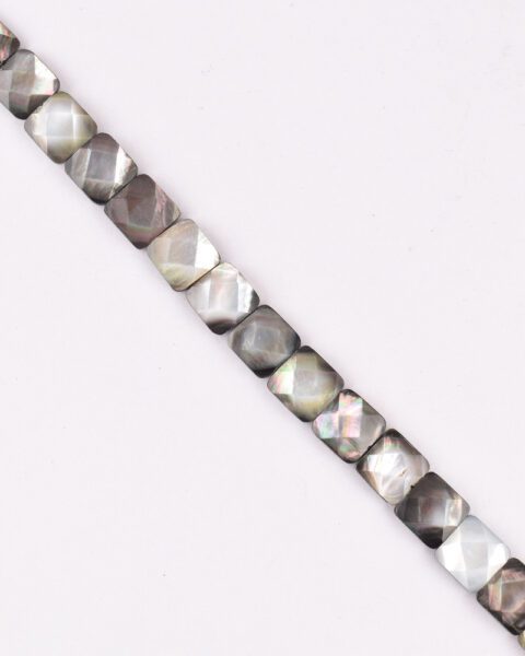 Abalone Shell Silver (constructed) Square 12x12mm 38 cm Strand