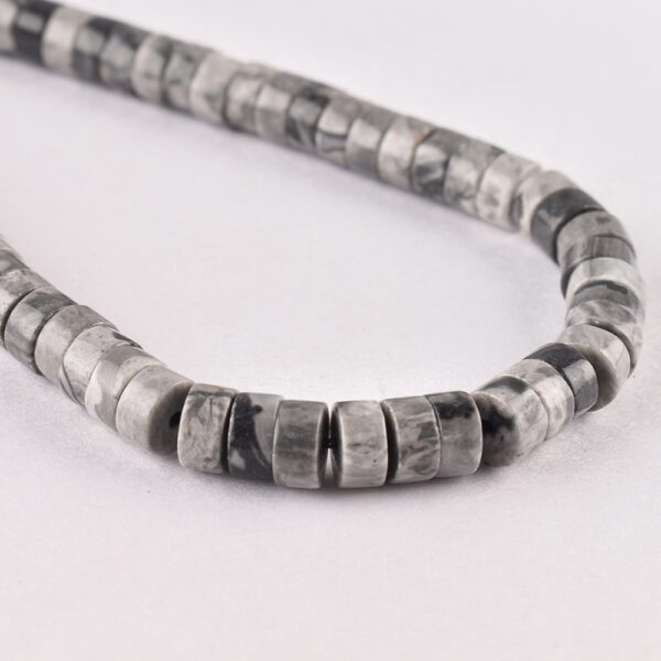 Grey Jasper 3x6mm Tyre 38 cm Strand