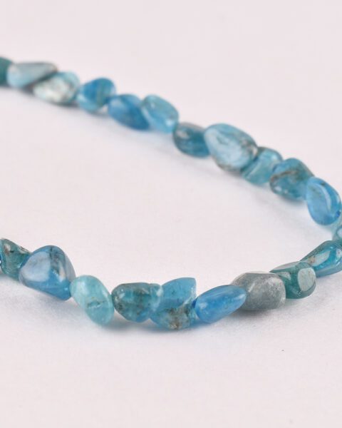 Blue Apatite Tumble Approx 4 - 10mm 38 cm Strand