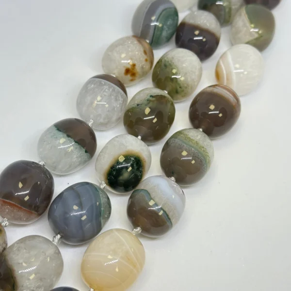 Dyed Agate Brown/Green Elongated Round Approx 20mm Beads Approx 21cm Strand - Image 3