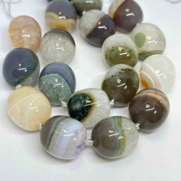 Dyed Agate Brown/Green Elongated Round Approx 20mm Beads Approx 21cm Strand - Image 2