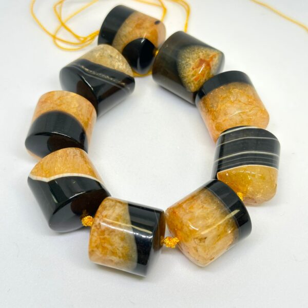 Dyed Agate Orange Barrel Shape Approx 18mm Beads Approx 21cm Strand - Image 4