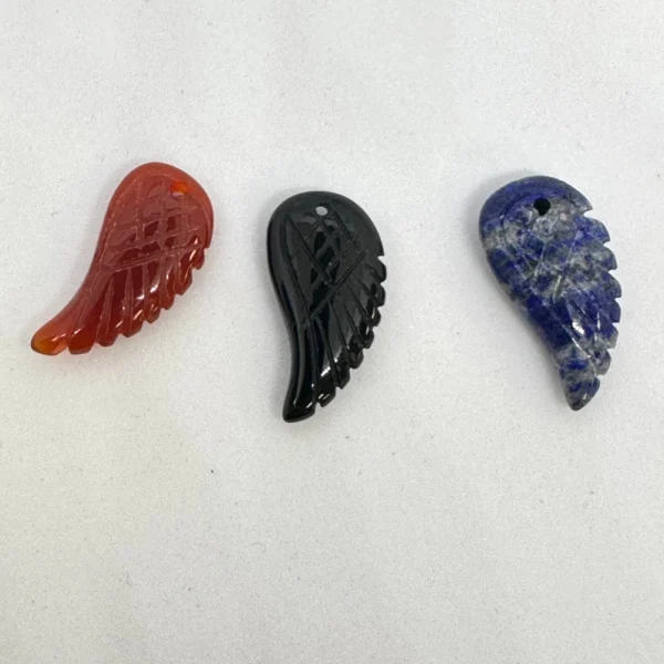 Black (dyed) Agate Wing Pendant Approx 24mm 1pc - Image 2
