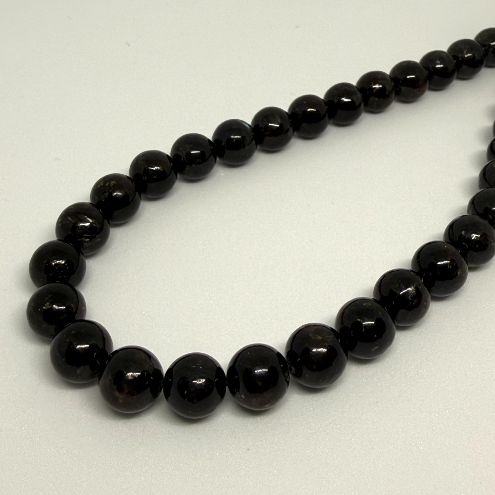 Nuummite Smooth Round Beads Approx 10mm 38cm Strand CHINA
