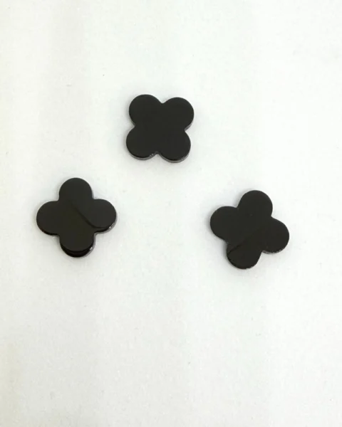 Black (dyed) Agate Flat Quatrefoil 12 x 12 x 2mm 3pc Pack